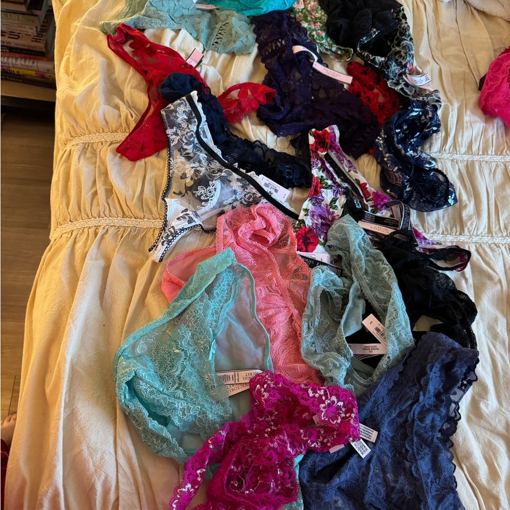 NWT 18 pairs of Victoria’s Secret underwear